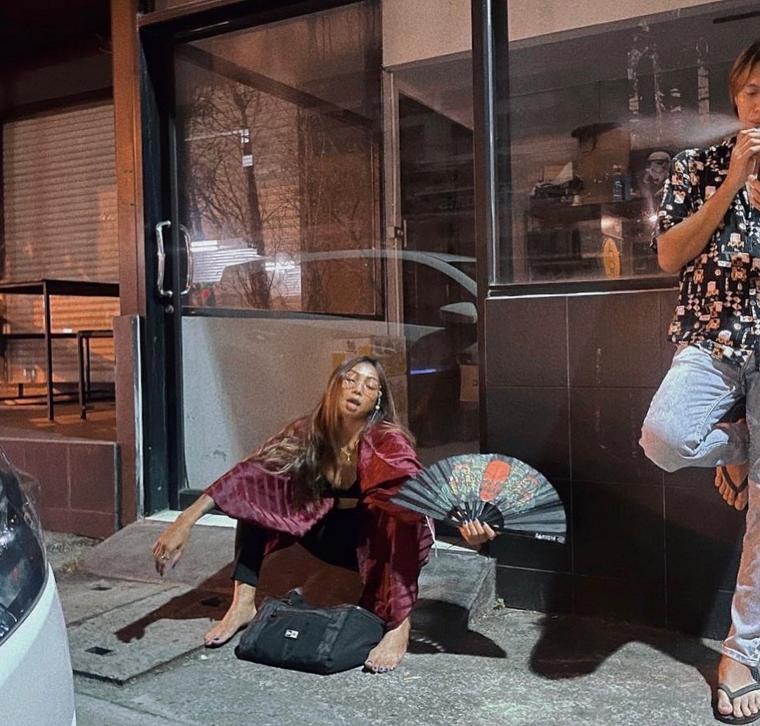 Customer wearing Sumo Vintage