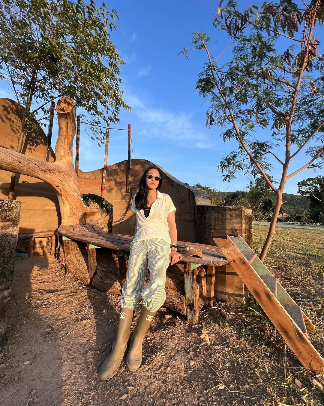 Customer wearing Sumo Vintage